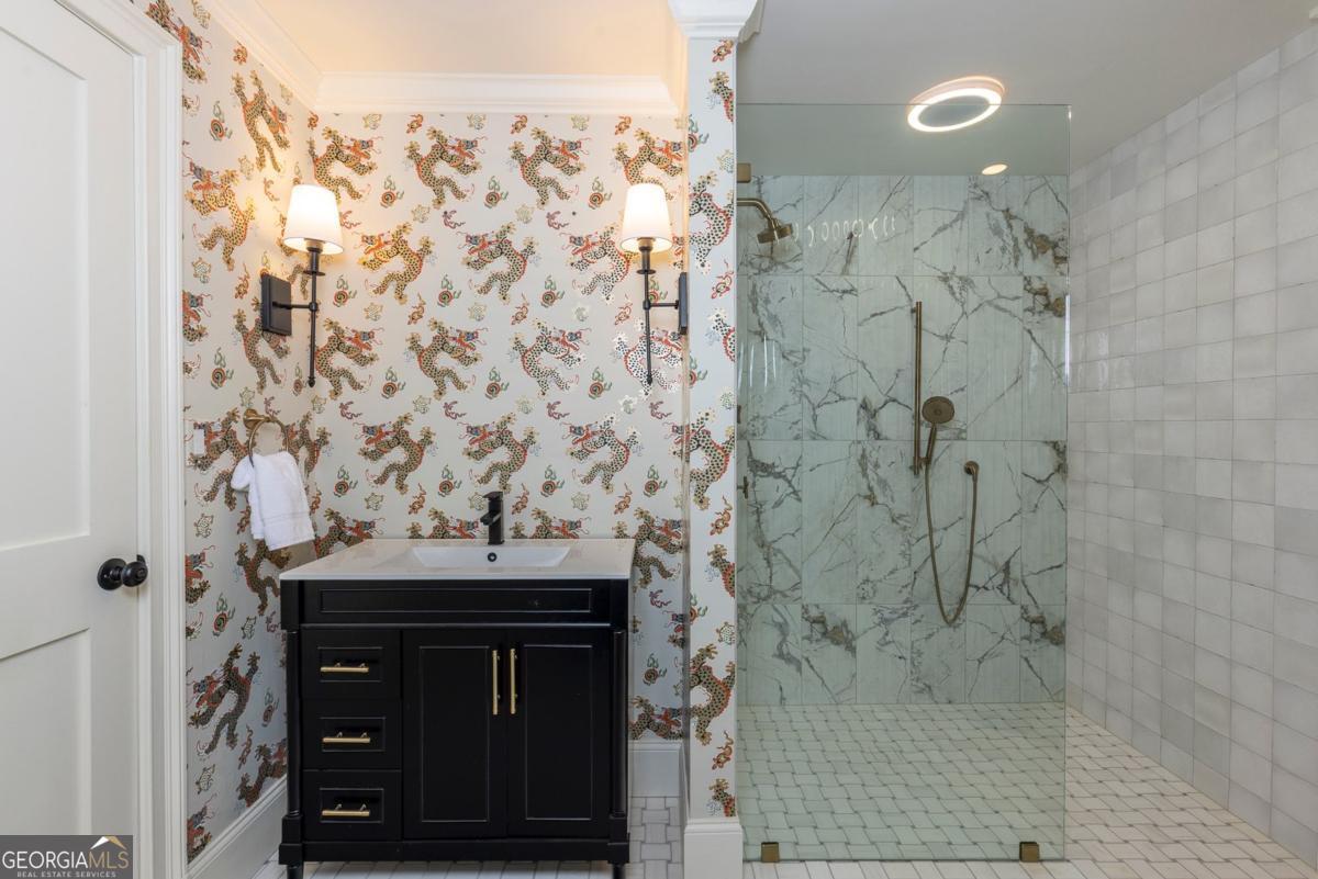 120 Summerour Vale