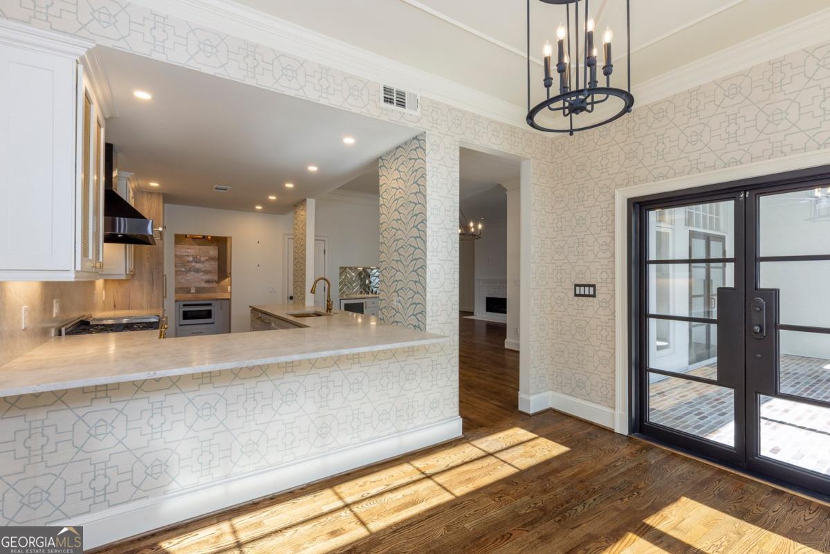 120 Summerour Vale