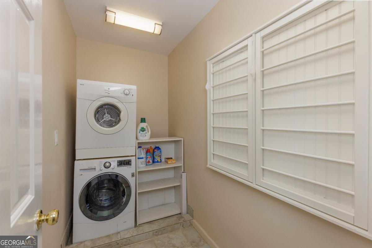 3866 Turnberry Court