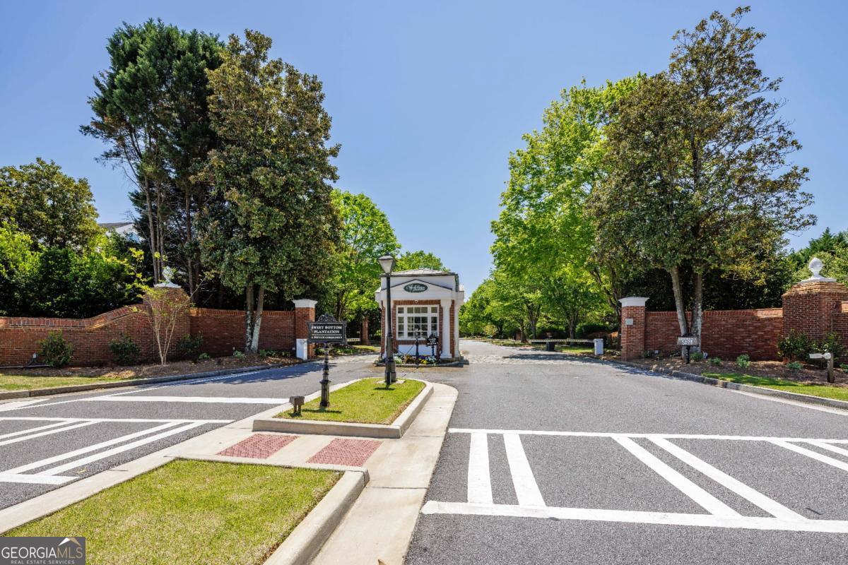 3866 Turnberry Court