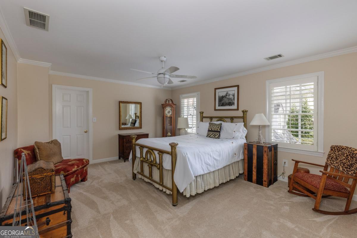 3866 Turnberry Court