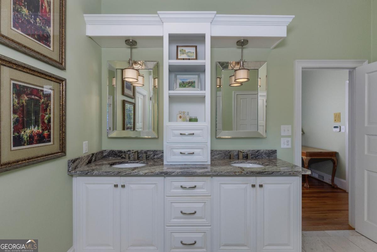 3866 Turnberry Court