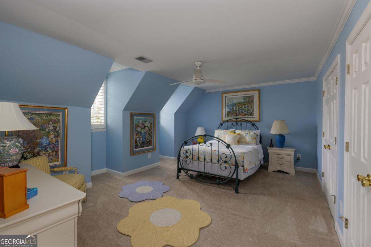 3866 Turnberry Court