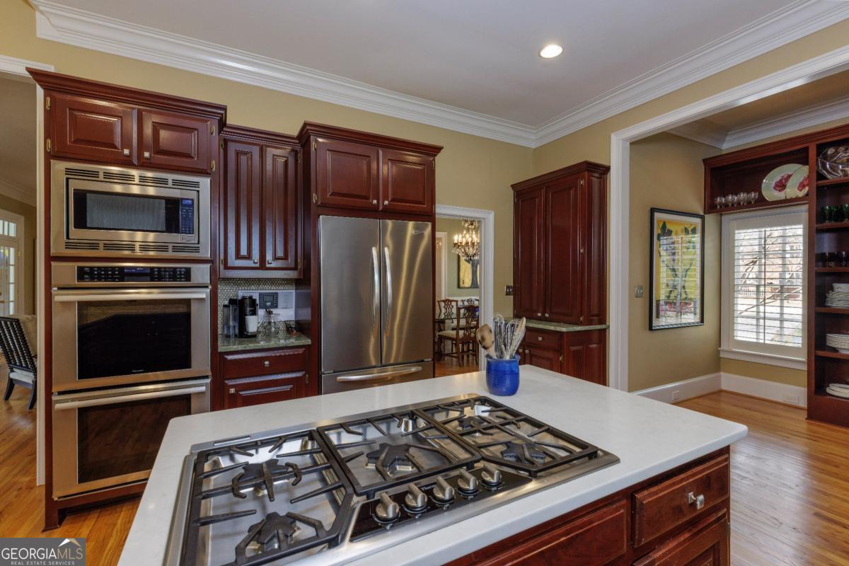 3866 Turnberry Court