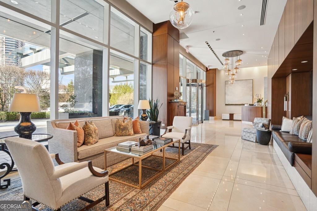 3630 Peachtree Road NE # 1809