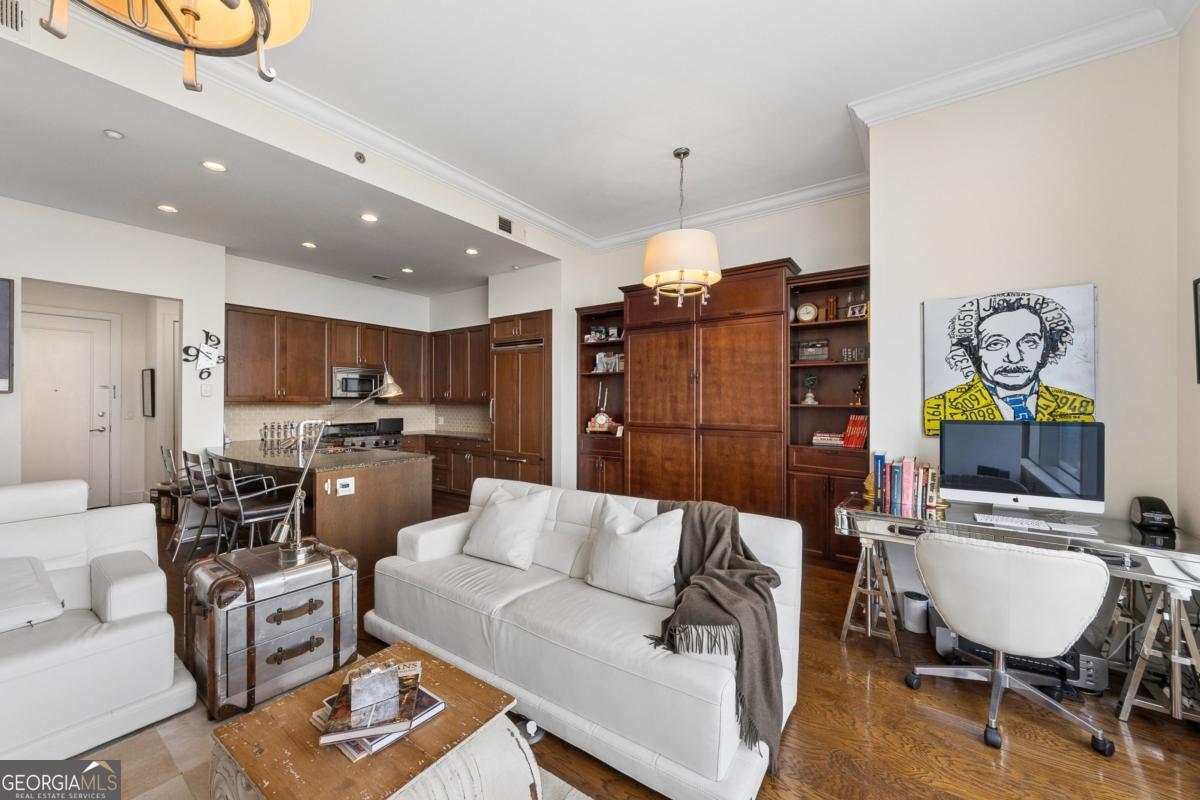 3630 Peachtree Road NE # 1809