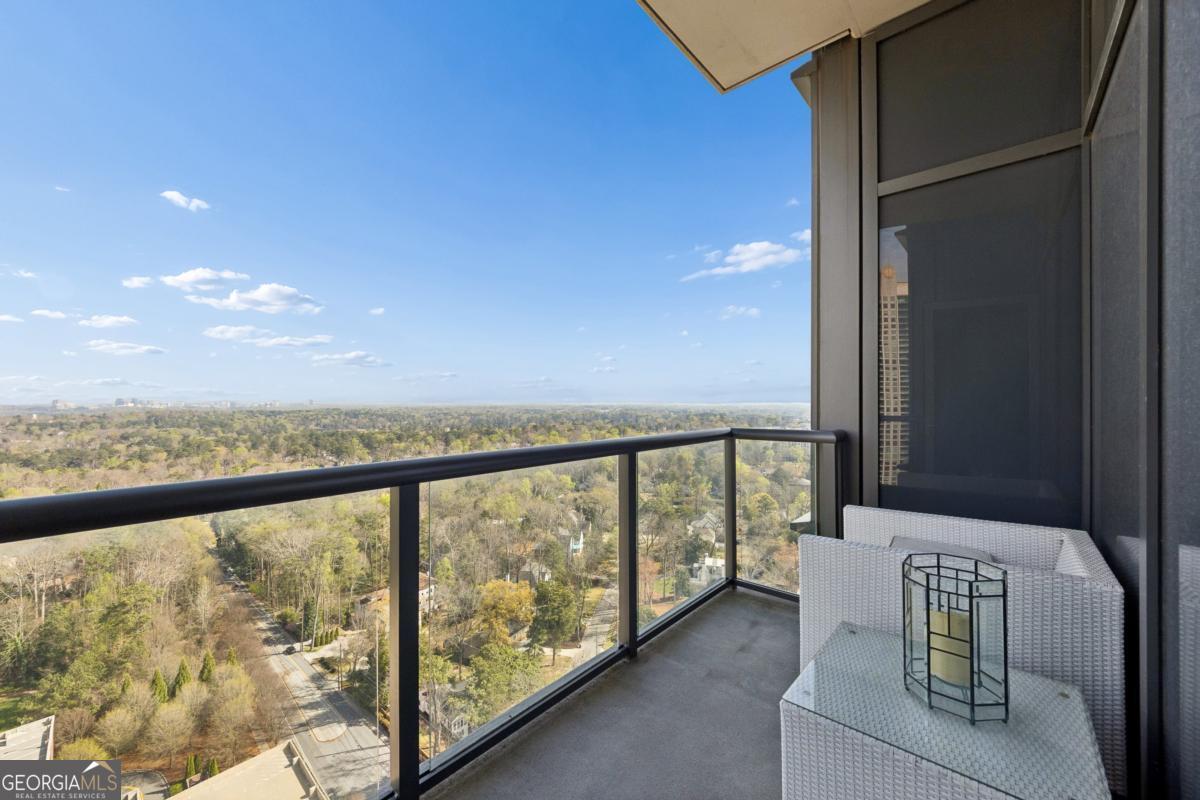 3630 Peachtree Road NE # 1809