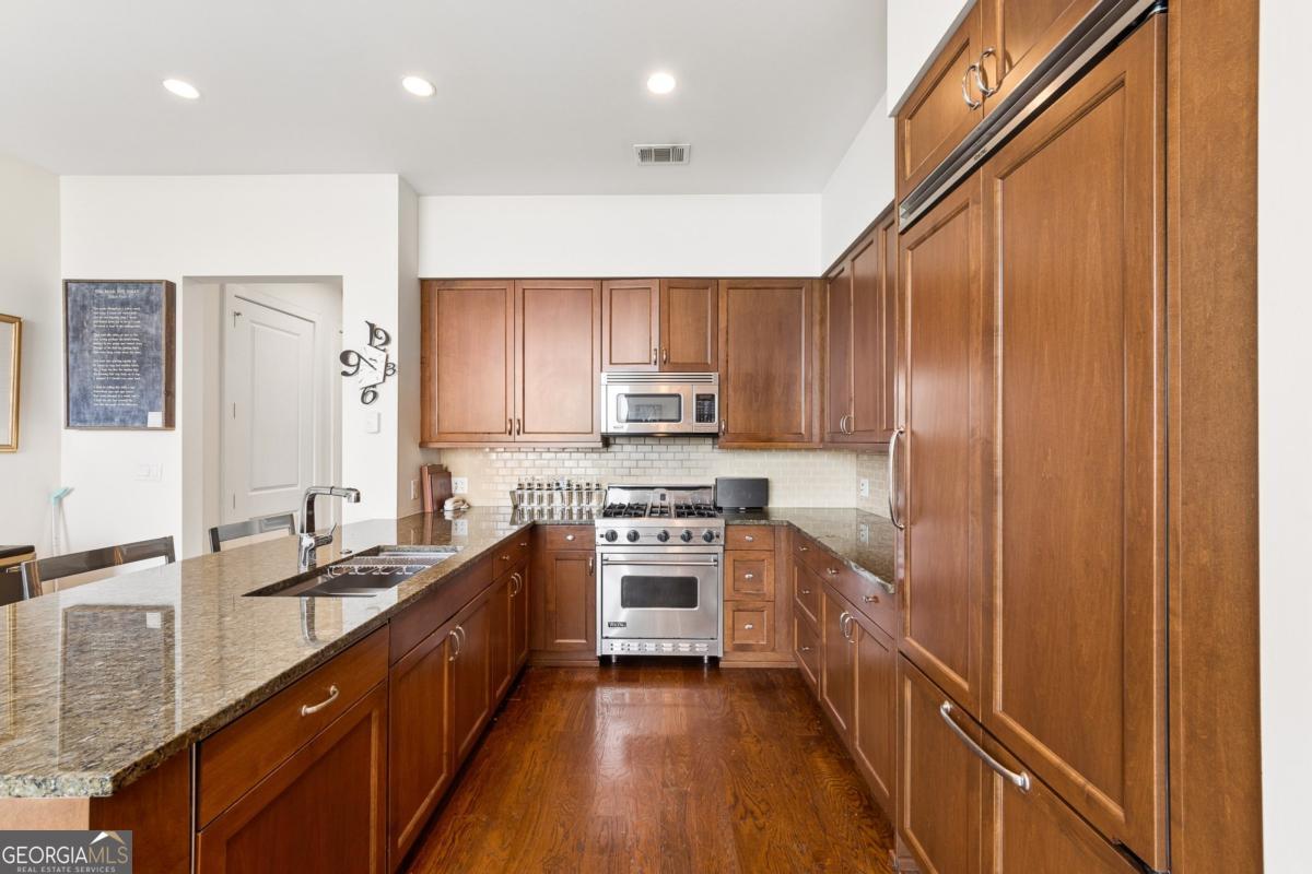 3630 Peachtree Road NE # 1809