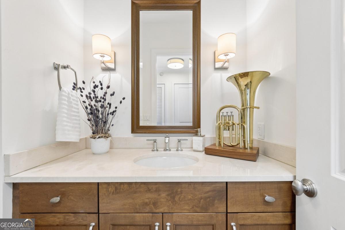 3630 Peachtree Road NE # 1809