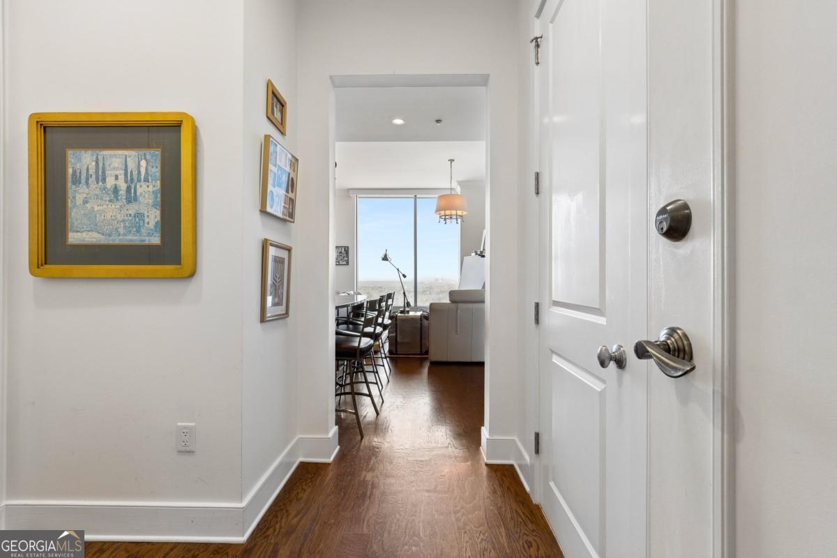 3630 Peachtree Road NE # 1809