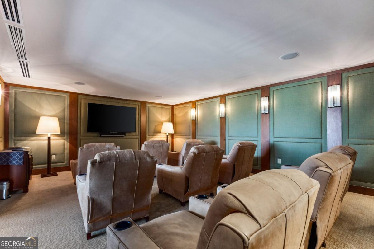 3630 Peachtree Road NE # 1809