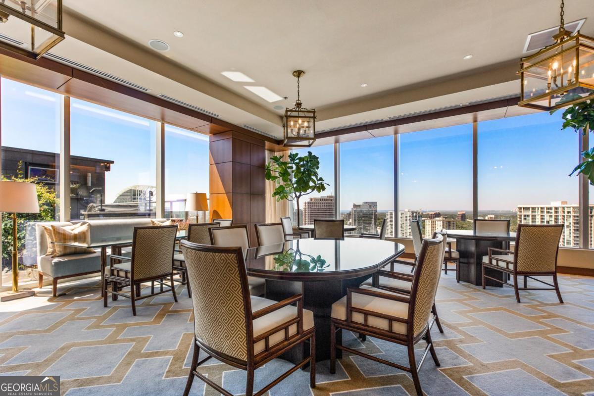 3630 Peachtree Road NE # 1809