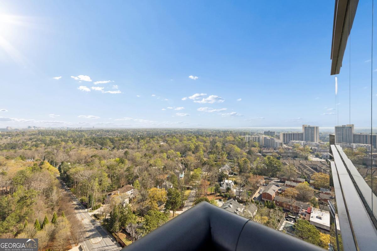 3630 Peachtree Road NE # 1809