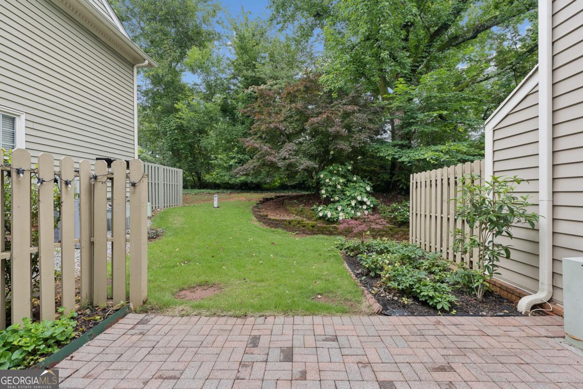 112 Mount Vernon Circle