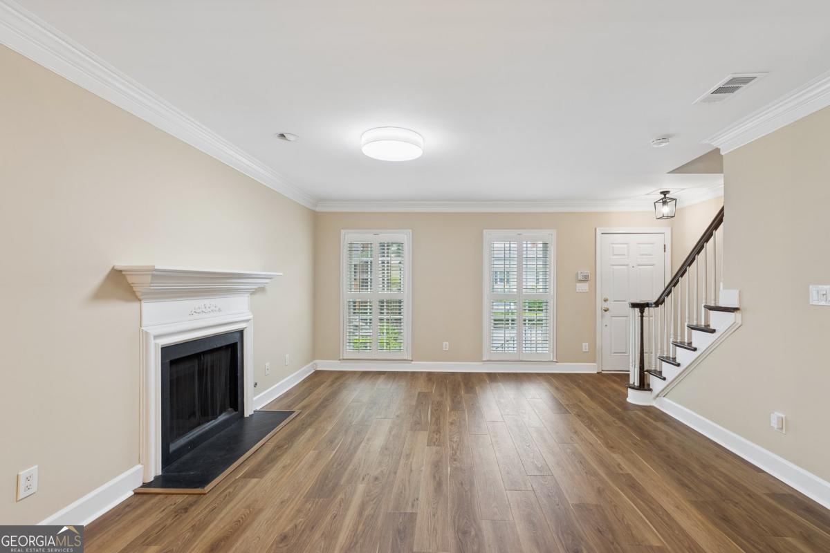 112 Mount Vernon Circle