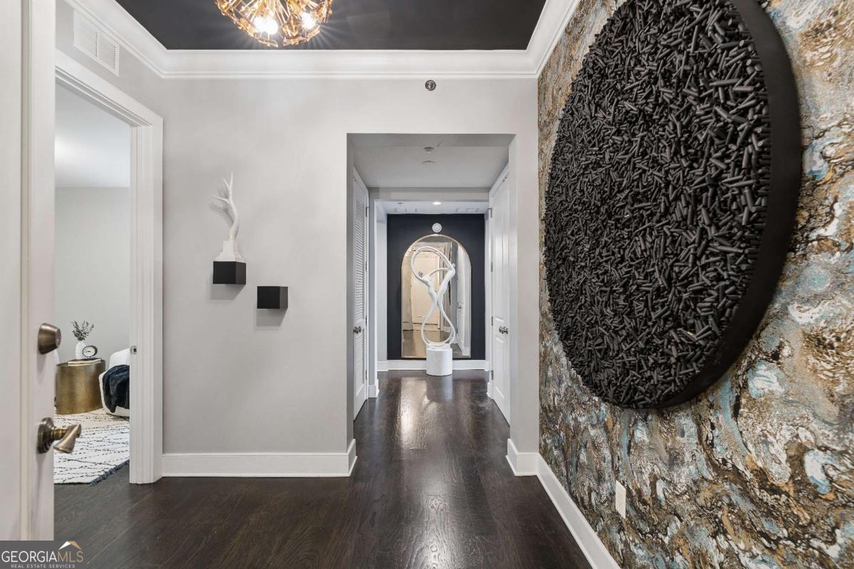 3630 Peachtree Road NE # 2404
