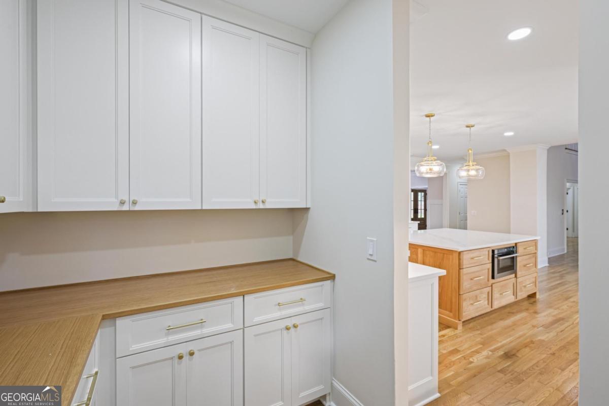 265 Galsworthy Court