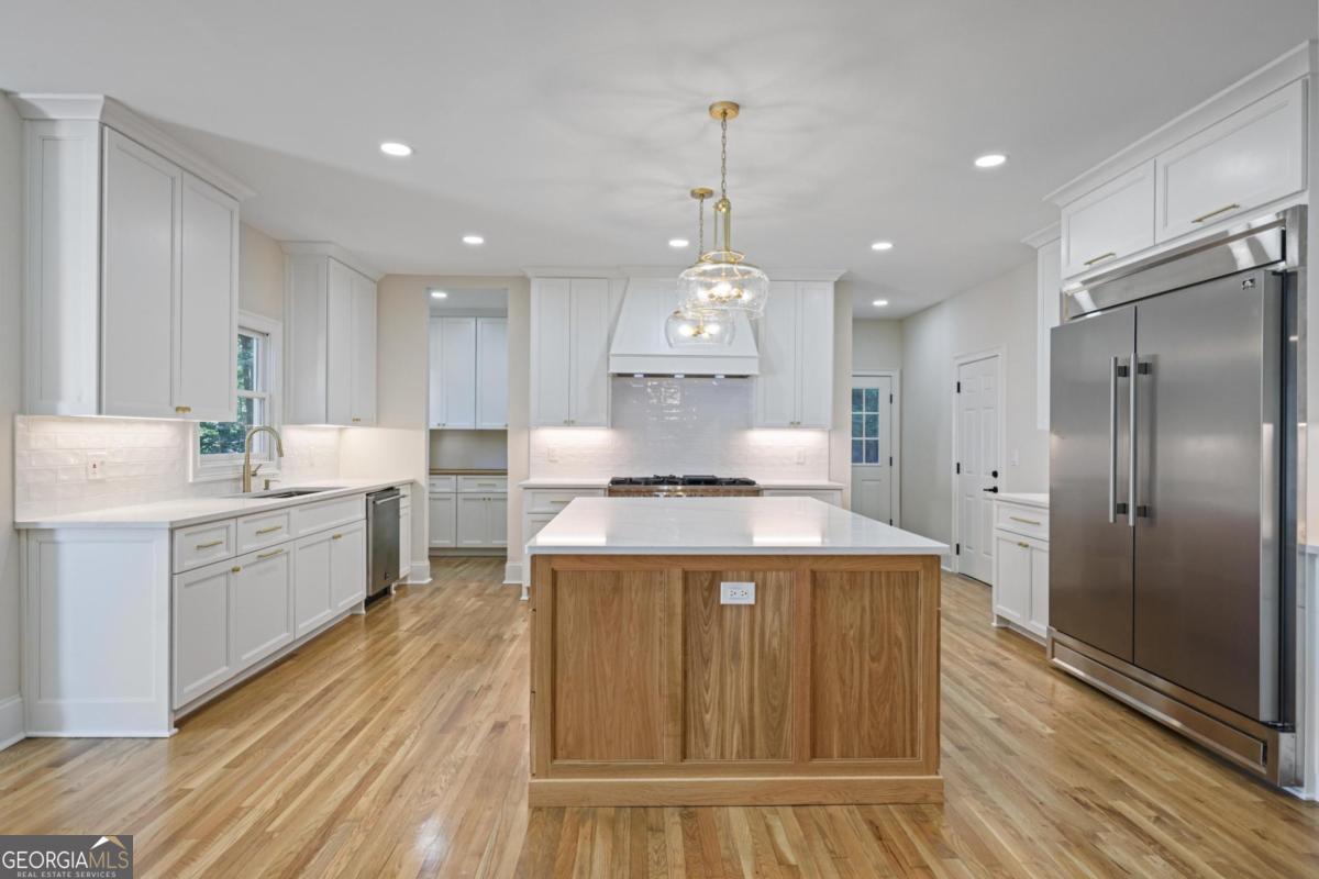 265 Galsworthy Court