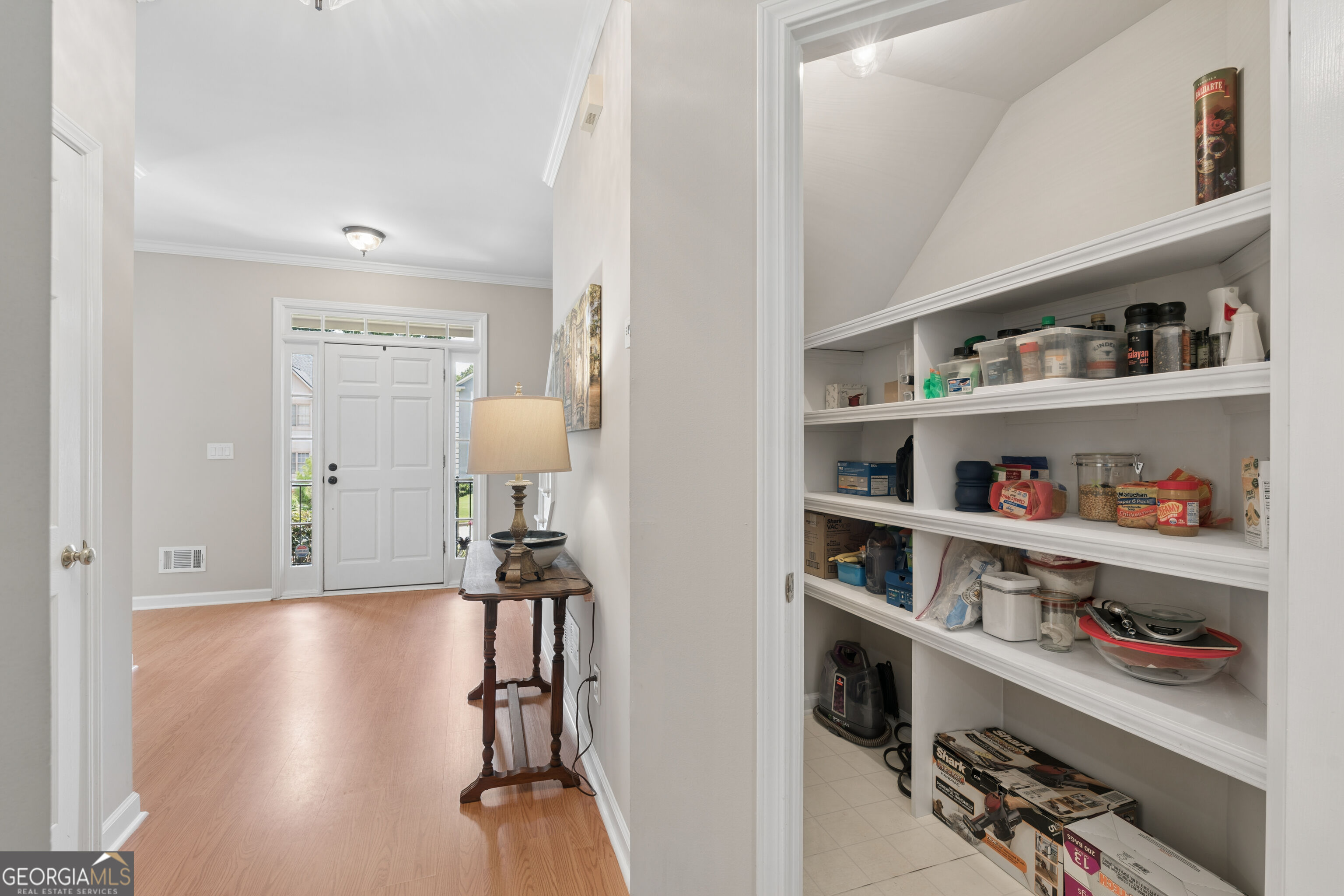 420 Dunhill View Court