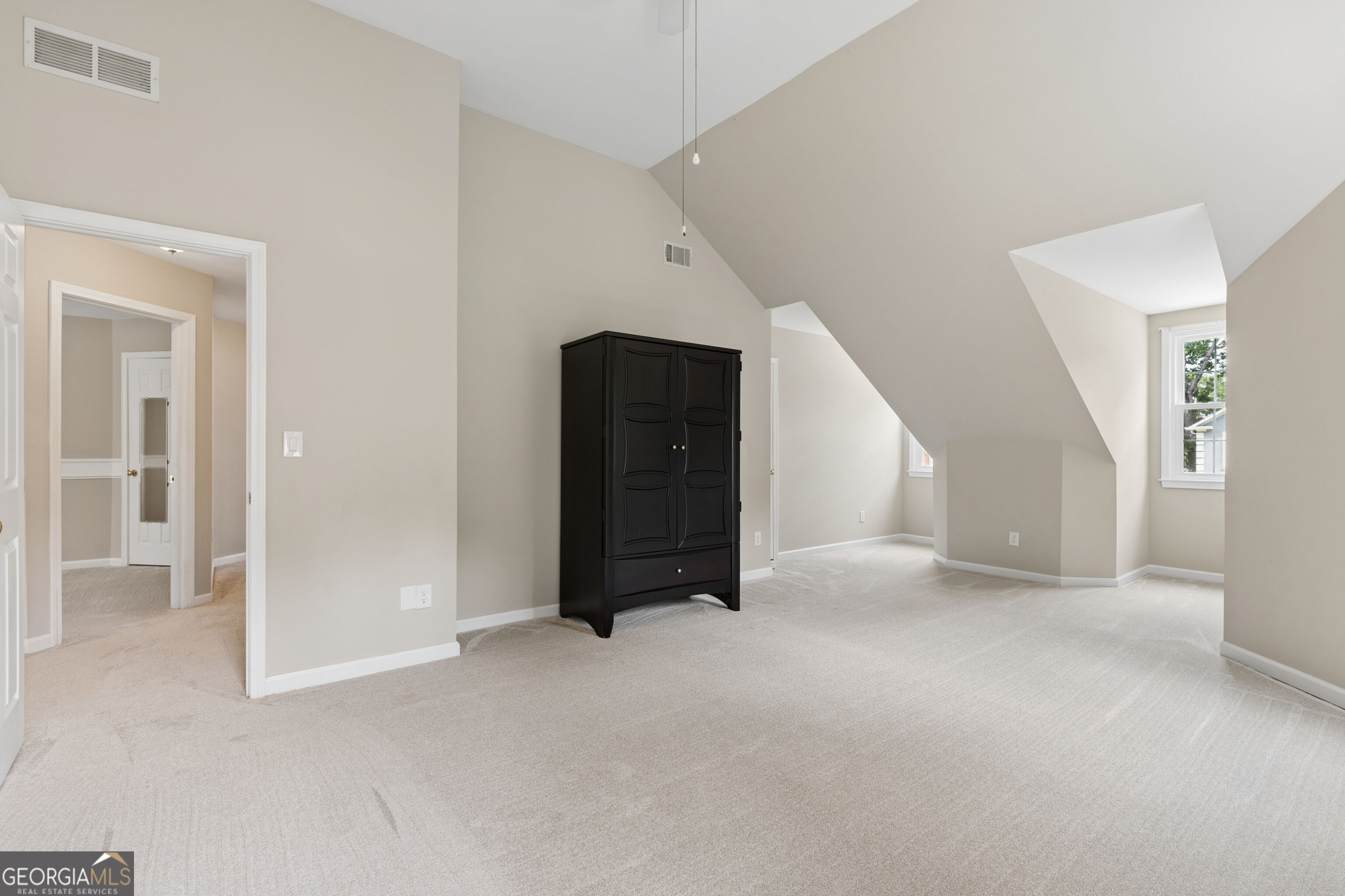 420 Dunhill View Court