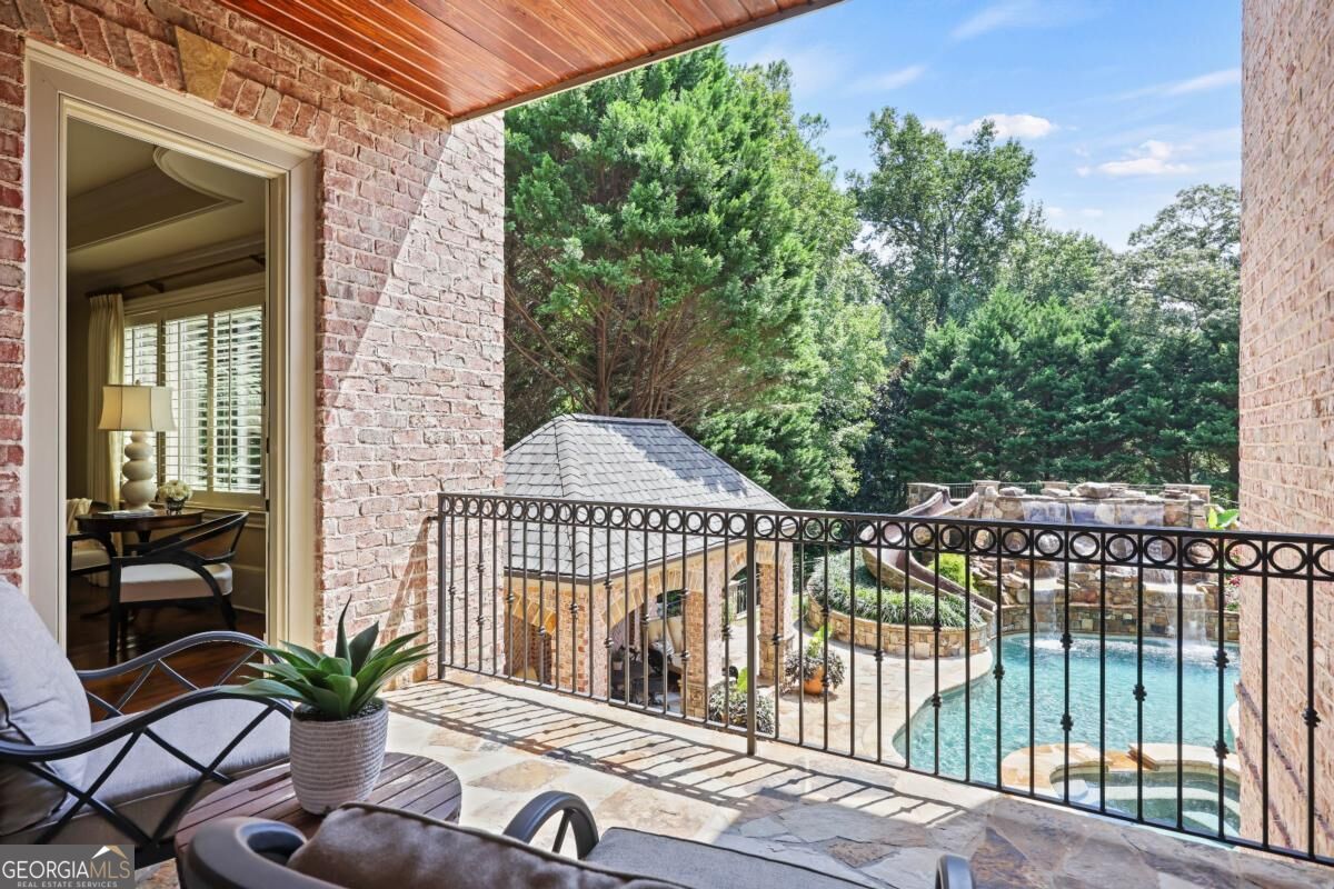 2915 Manor Bridge Drive