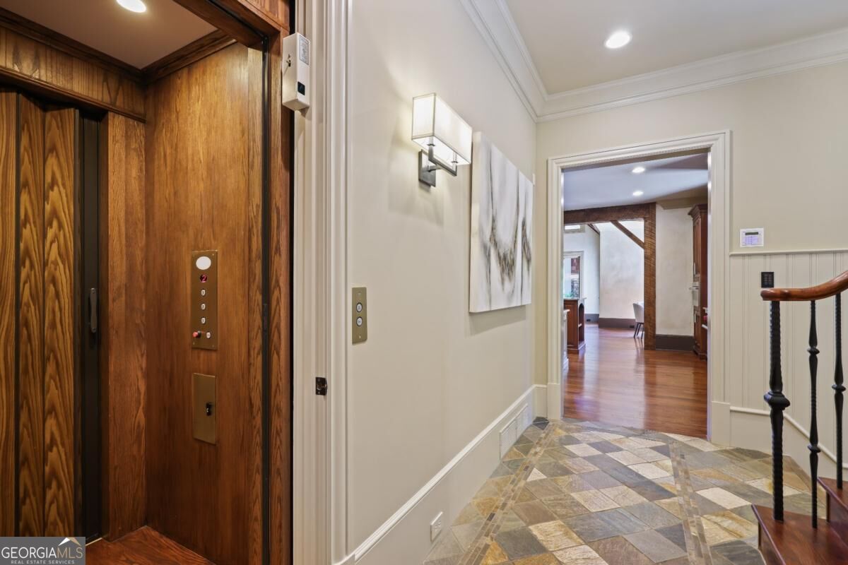 2915 Manor Bridge Drive