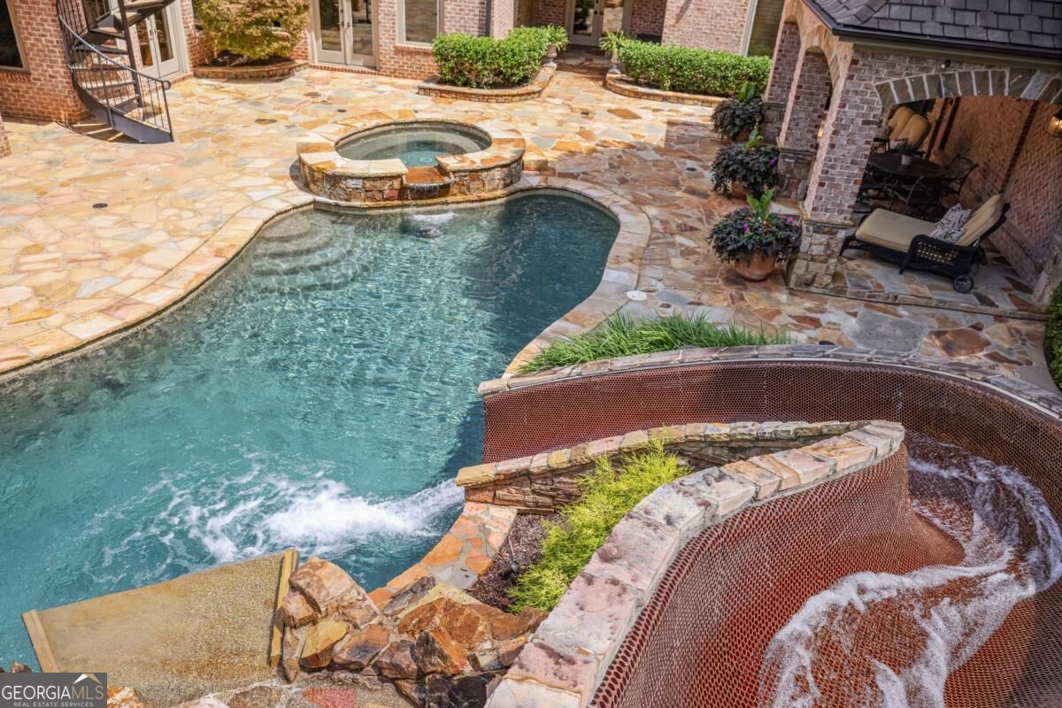 2915 Manor Bridge Drive