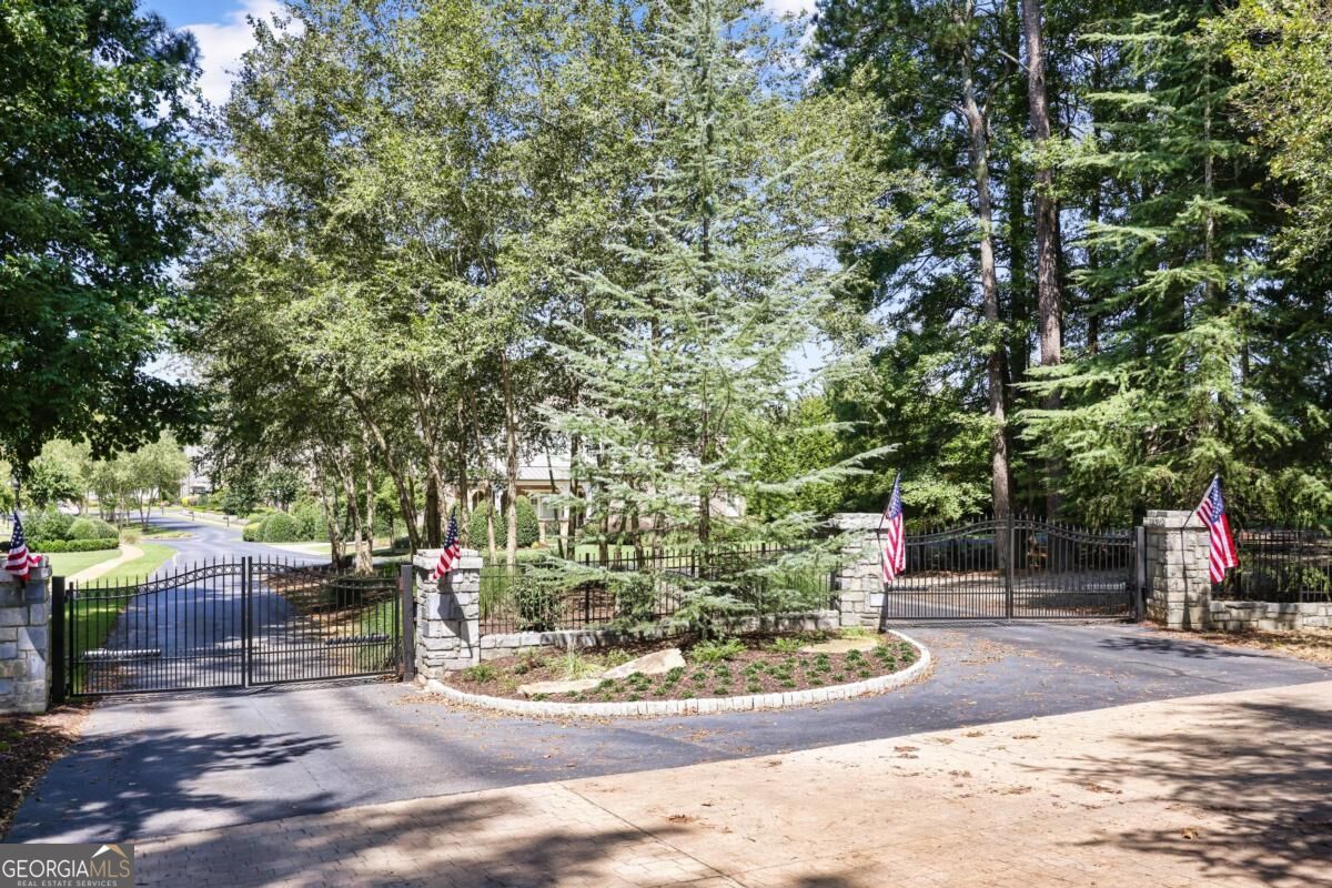 4238 Westriver Park