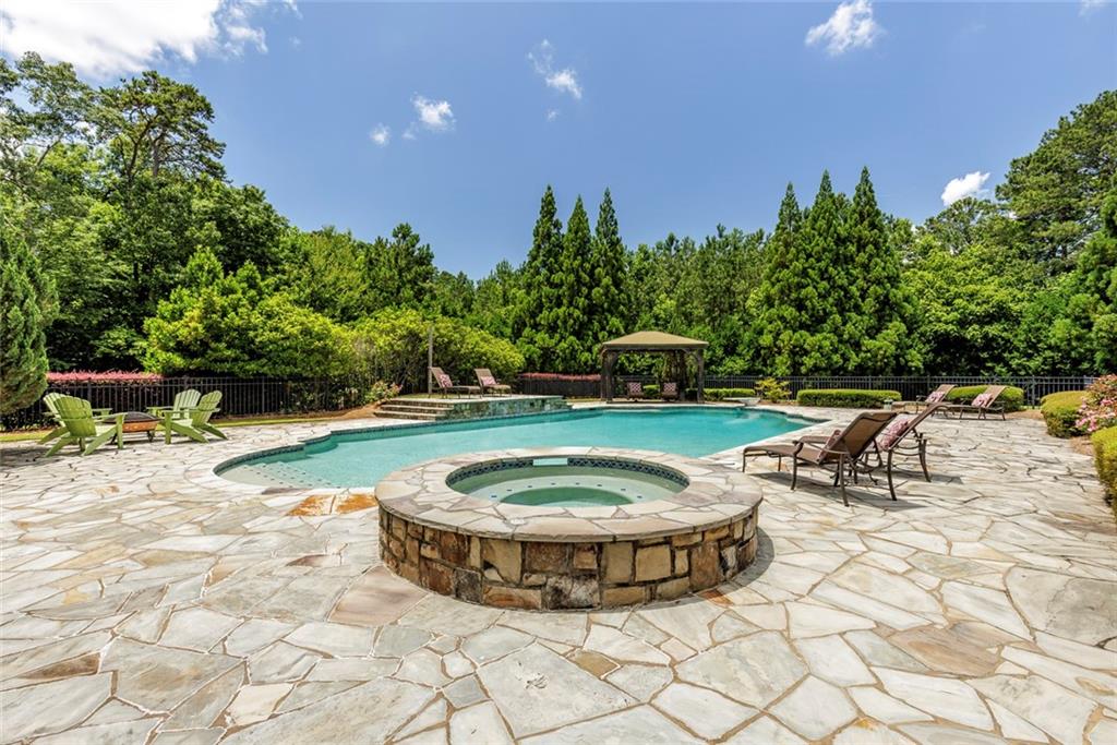 170 Autry Trail