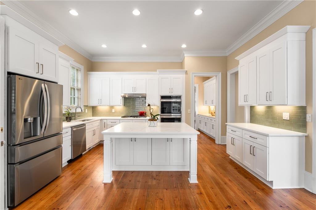 3786 Turnberry Court