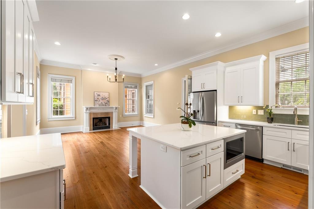 3786 Turnberry Court