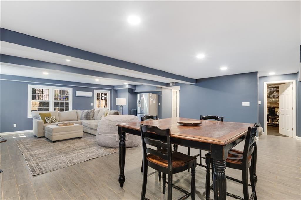 1655 Redbourne Drive