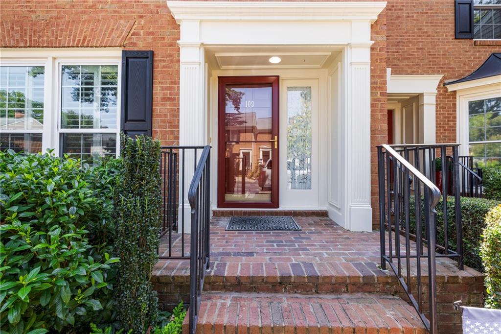 109 Mount Vernon Circle