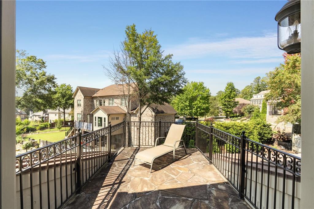 1844 Buckhead Valley Lane NE