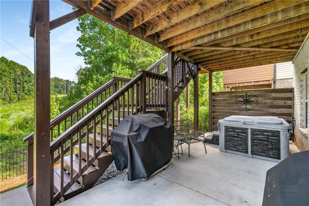 520 Walden Glen Lane