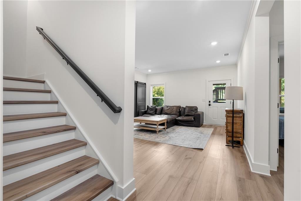 520 Walden Glen Lane