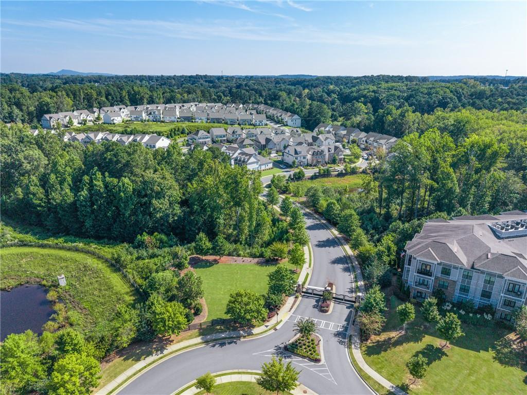 520 Walden Glen Lane