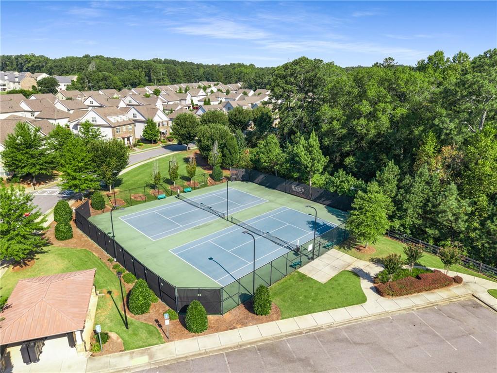 520 Walden Glen Lane