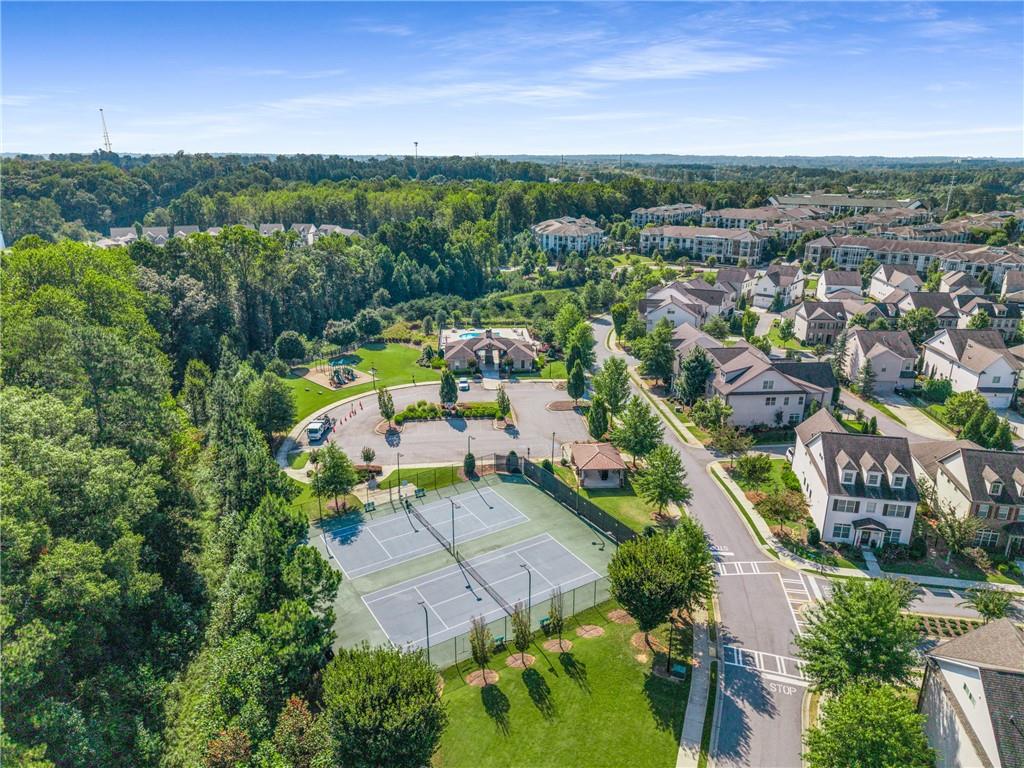 520 Walden Glen Lane