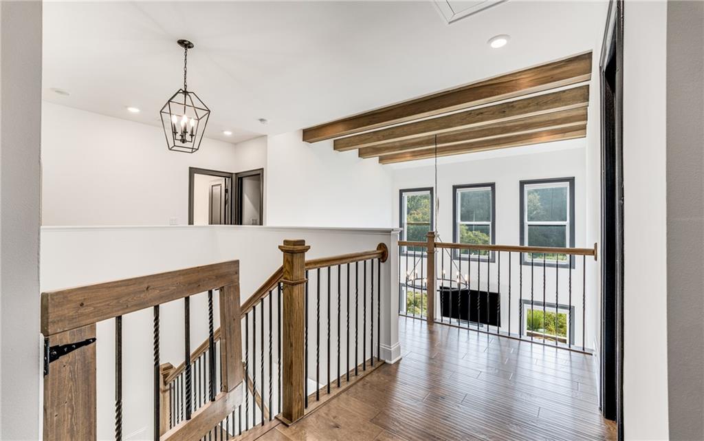 520 Walden Glen Lane