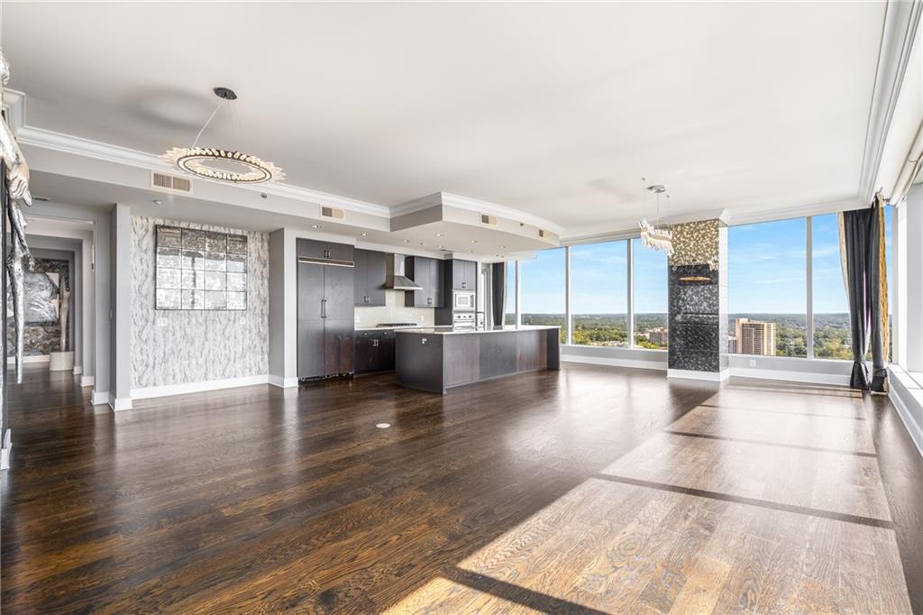 3630 Peachtree Road NE Unit 2404