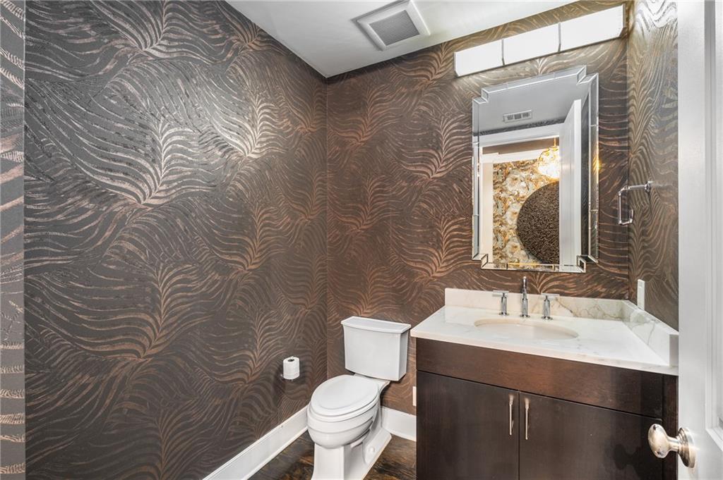 3630 Peachtree Road NE Unit 2404