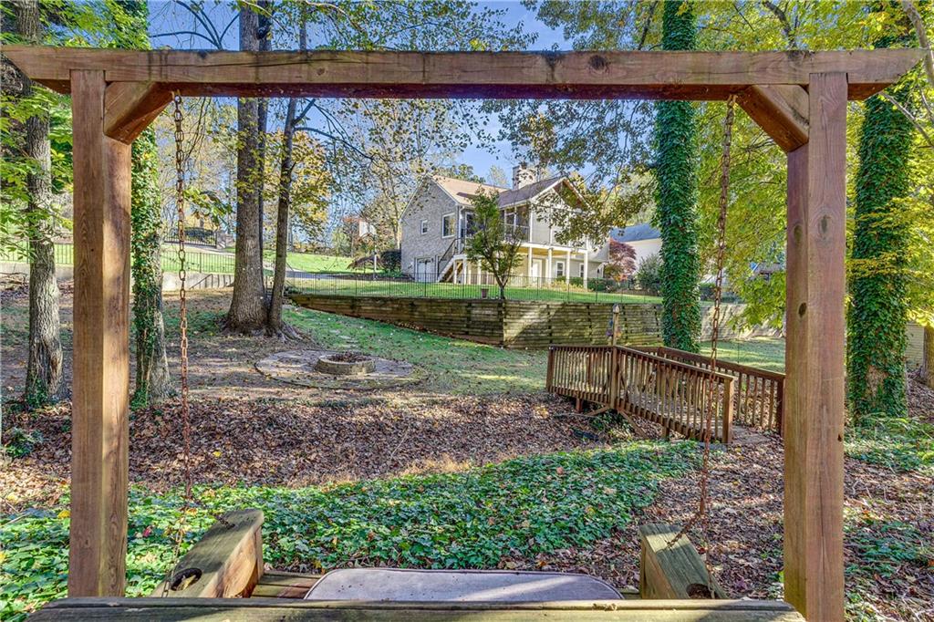 5470 Linger Longer Road