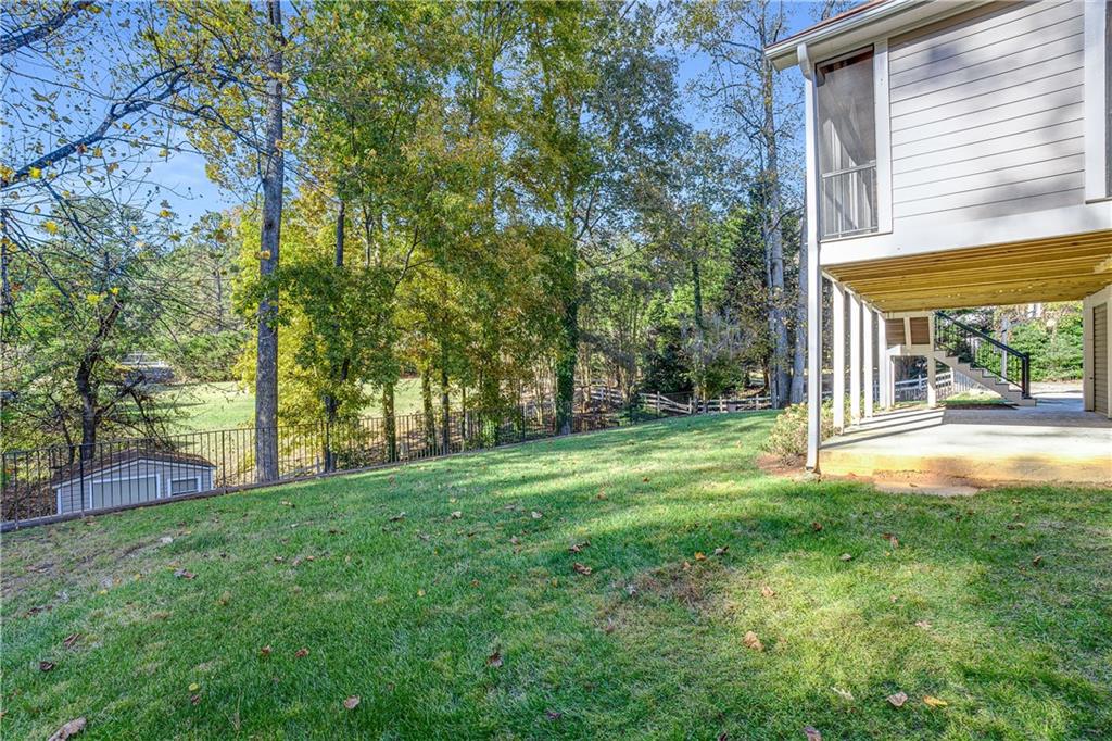 5470 Linger Longer Road