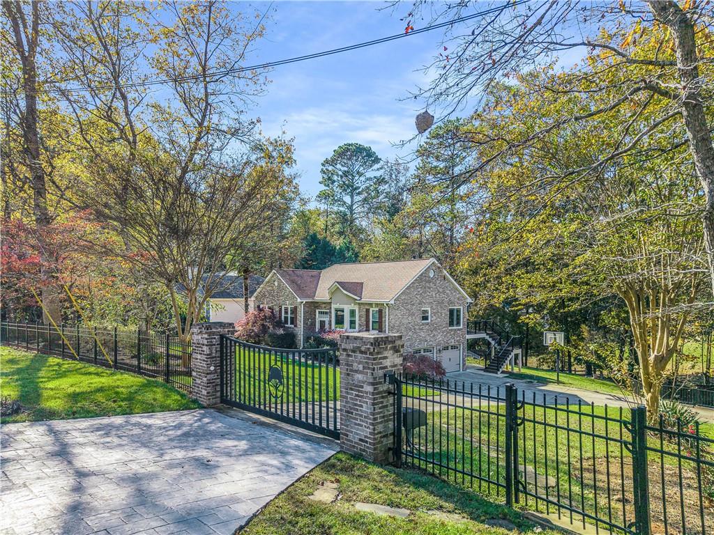 5470 Linger Longer Road