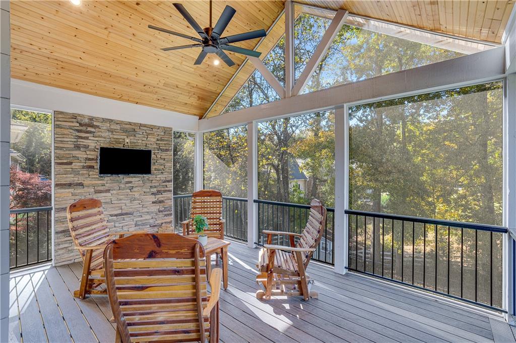 5470 Linger Longer Road