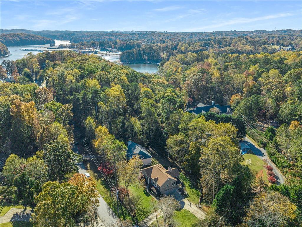 5470 Linger Longer Road