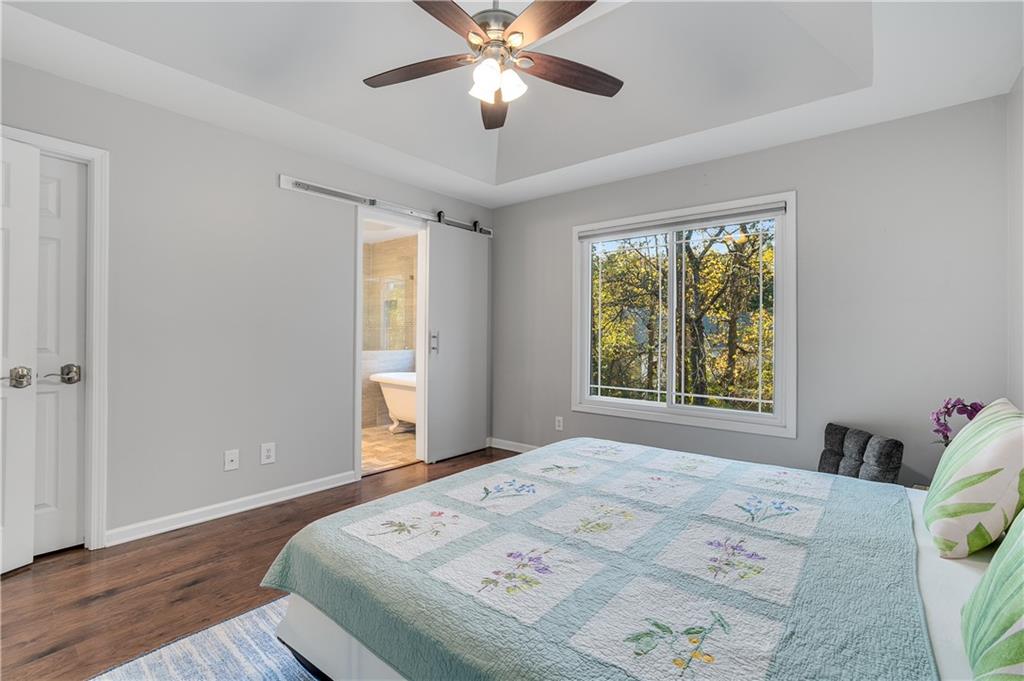 5470 Linger Longer Road