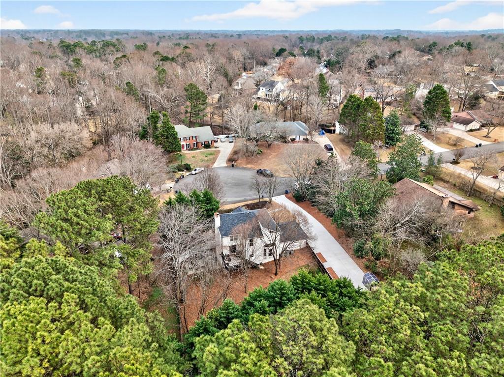 325 Saddle Creek Circle