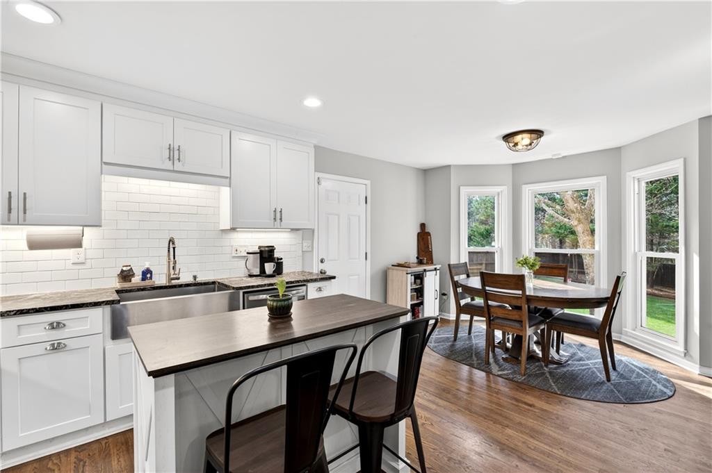 325 Saddle Creek Circle